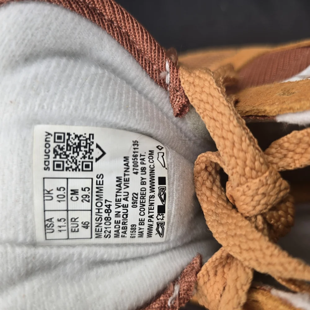 Saucony Orange and White Athletic‎ Sneakers